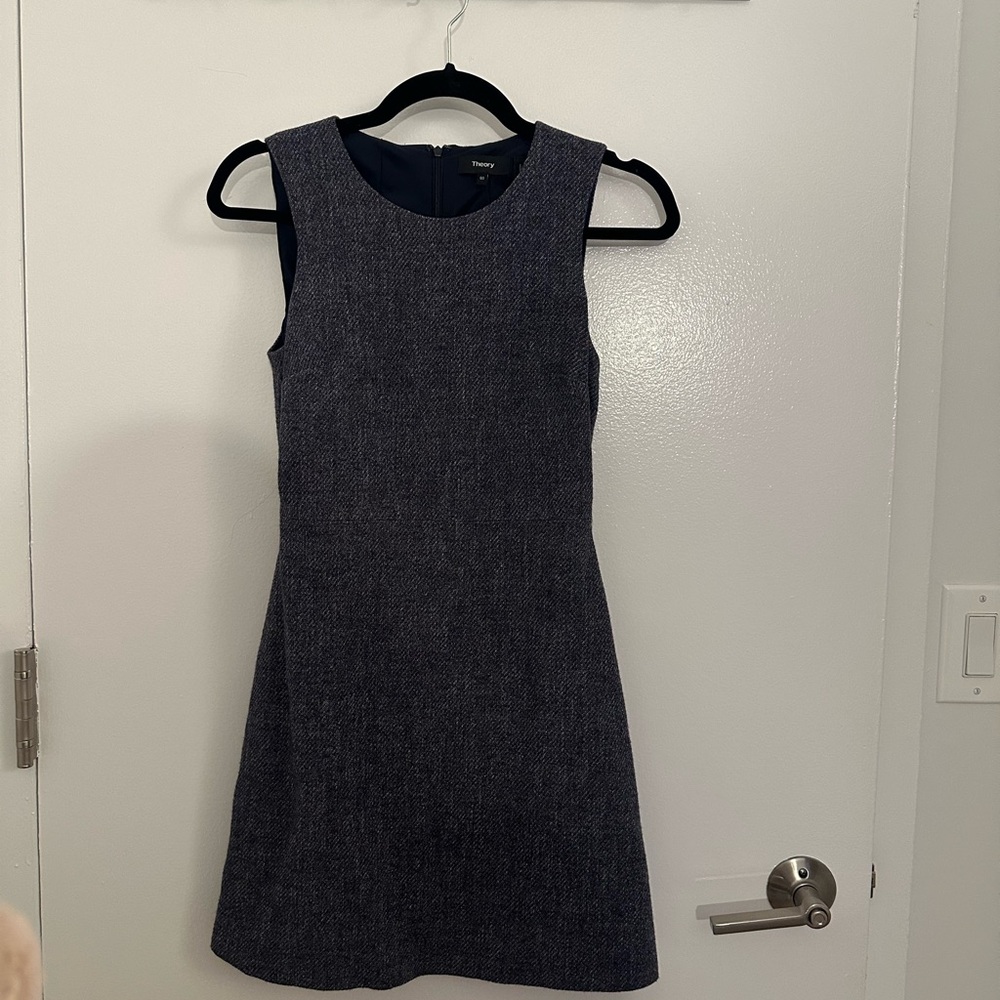 Theory Raneid Black Wool Blend Sleeveless Dress LIGHTLY WORN Sz 00